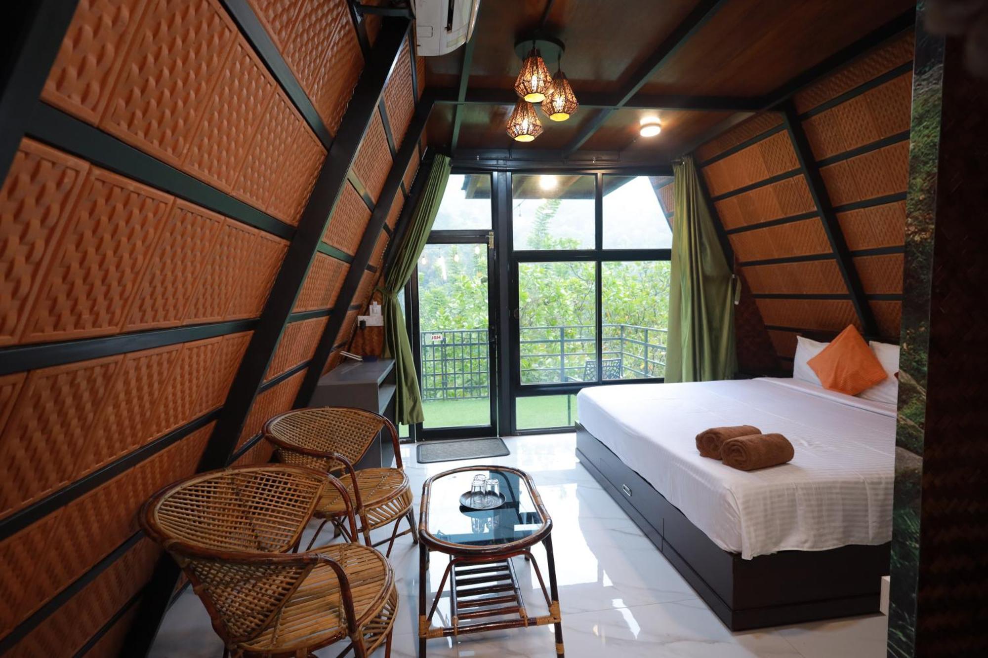 Holistic Stay Eco-Resort & Ayurvedic Retreat Paithalmala Екстериор снимка